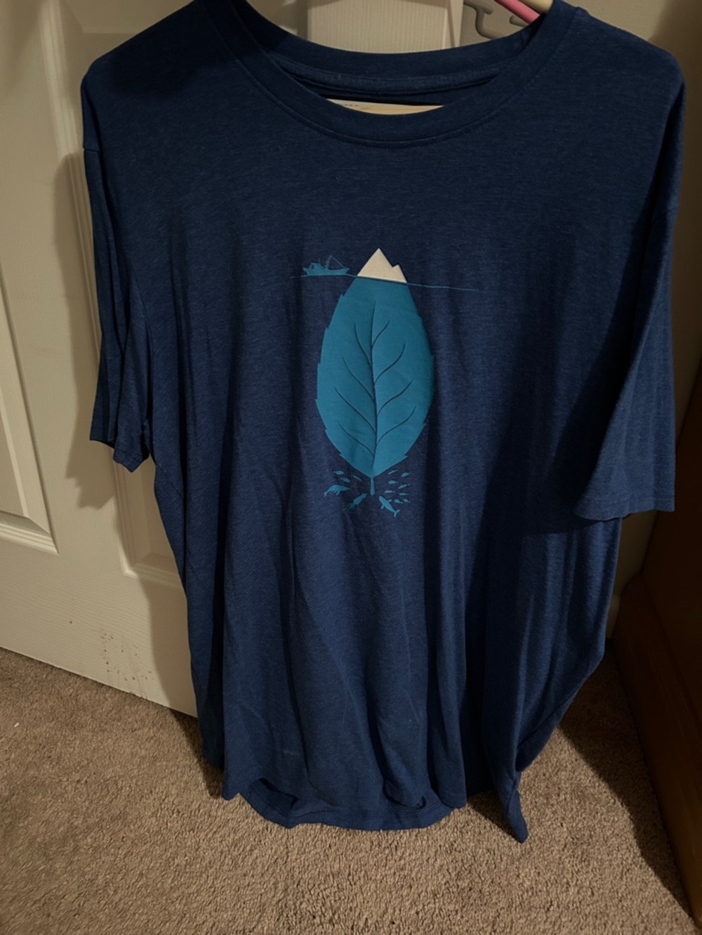 Men's Short Sleeve Graphic Tee - Navy Blue Leaf Design